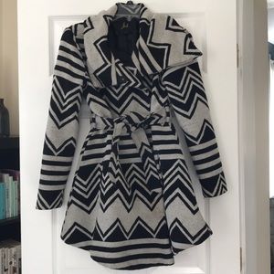 Jack by Bb Dakota show stopping coat!